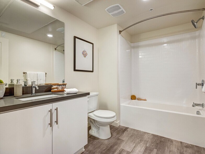 More Photos Of 3524 Chesapeake Ave, Los Angeles Apartments For Sale