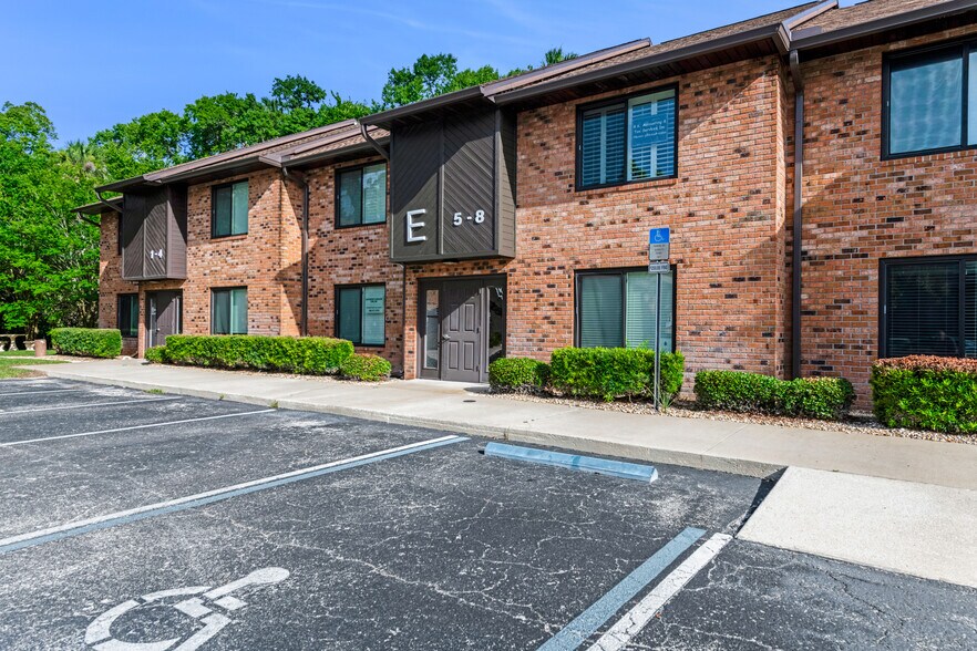 More Photos Of 555 W Granada Blvd, Ormond Beach Medical For Sale