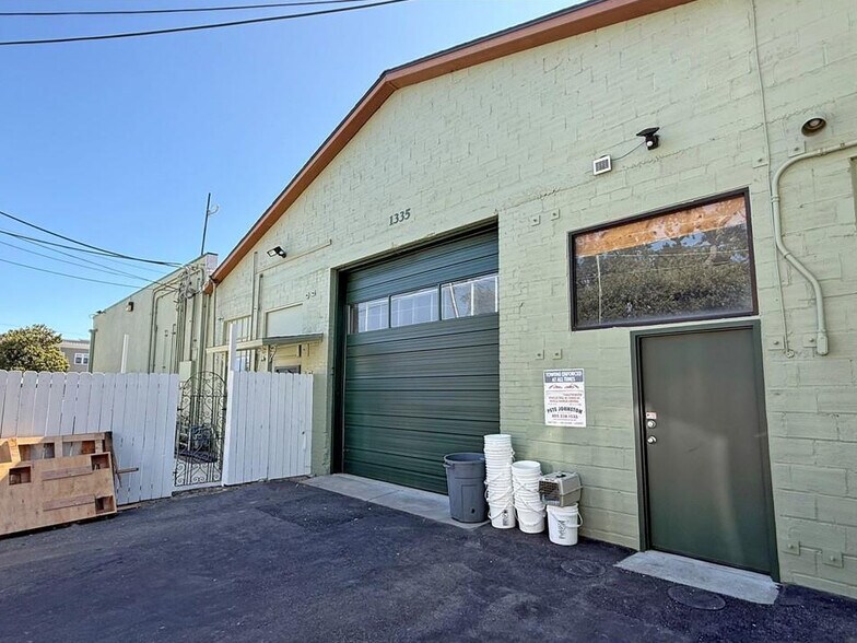 More Photos Of 1335 Railroad St, Paso Robles Storefront For Lease