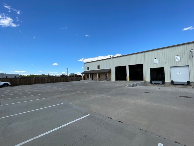 More Photos Of 9669 Havana St, Commerce City Manufacturing For Lease