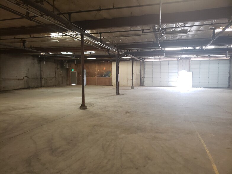 More Photos Of 3363 S 700 W, Salt Lake City Flex For Sale