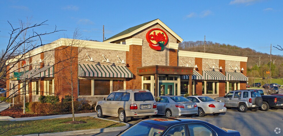 More Photos Of 101 Creekside Crossing, Brentwood Storefront For Lease