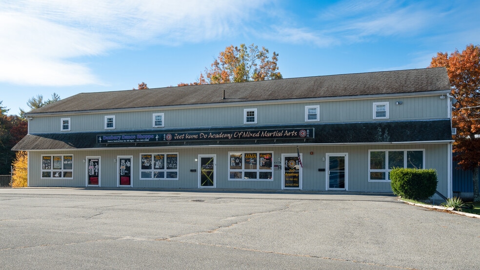 Primary Photo Of 114 Pembroke St, Kingston Storefront Retail Residential For Sale