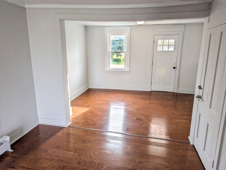 More Photos Of 3754 Baltimore Pike, Littlestown Apartments For Sale