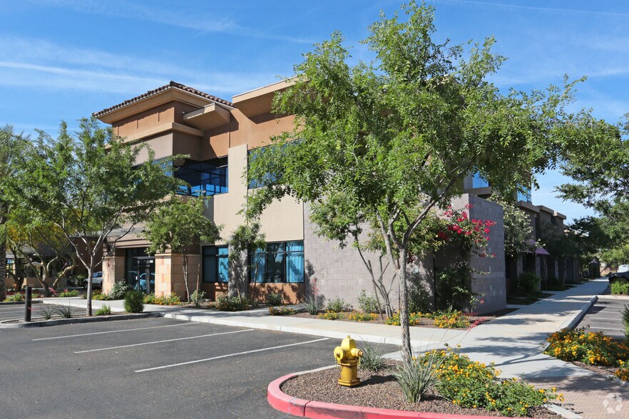 More Photos Of 1482 E Williams Field Rd, Gilbert Unknown For Lease