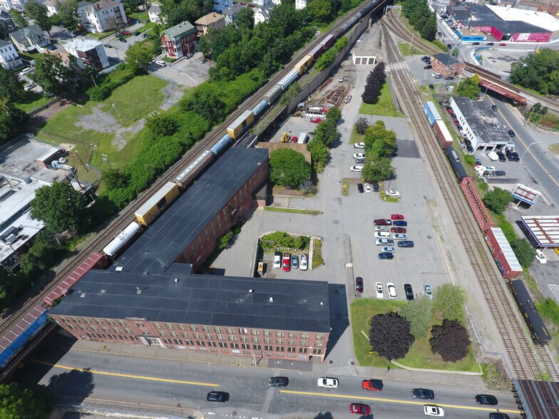 More Photos Of 75 Hammond St, Worcester Manufacturing For Lease