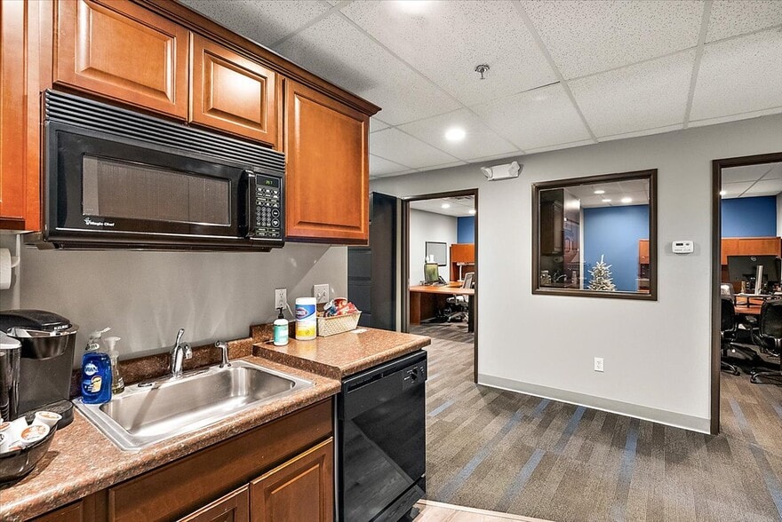 More Photos Of 28525 Beck Rd, Wixom Warehouse For Sale