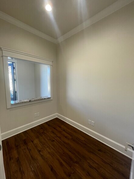 More Photos Of 6713 Old Jacksonville Hwy, Tyler Office For Lease