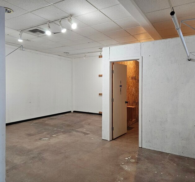 More Photos Of 912-950 41st Ave, Santa Cruz General Retail For Lease