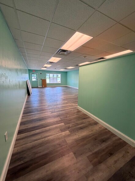 More Photos Of 40-82 N Main St, Pascoag Unknown For Lease