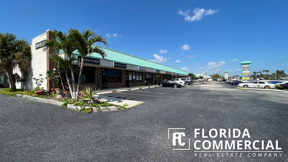 More Photos Of 1300-1326 NW Federal Hwy, Stuart Unknown For Lease