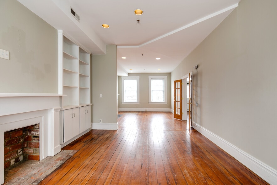 More Photos Of 211 N 18th St, Richmond Office Residential For Sale