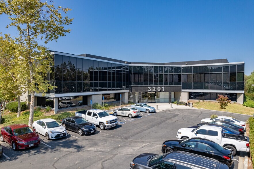 More Photos Of 3201 Temple Ave, Pomona Office For Lease