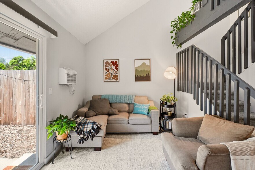 More Photos Of 1830 W Maxwell Ave, Spokane Multifamily For Sale