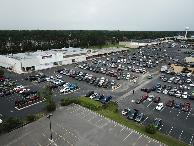 More Photos Of 1756-1784 Highway 17 N, Surfside Beach General Retail For Lease