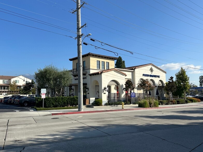 More Photos Of 17 Las Tunas Dr, Arcadia Unknown For Lease