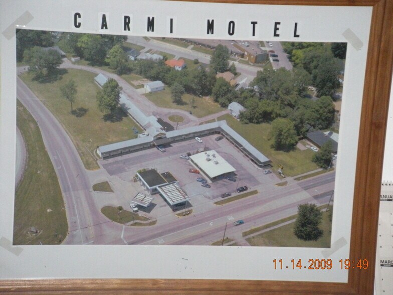 Primary Photo Of 1008 W Main St, Carmi Land For Sale