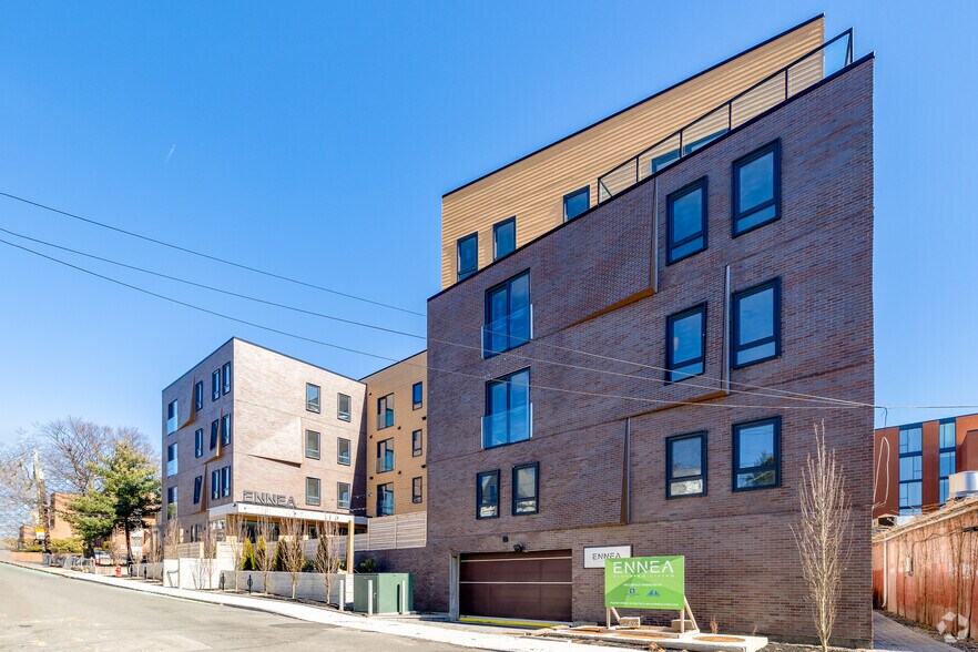 More Photos Of 9 Central St, Somerville Apartments For Lease