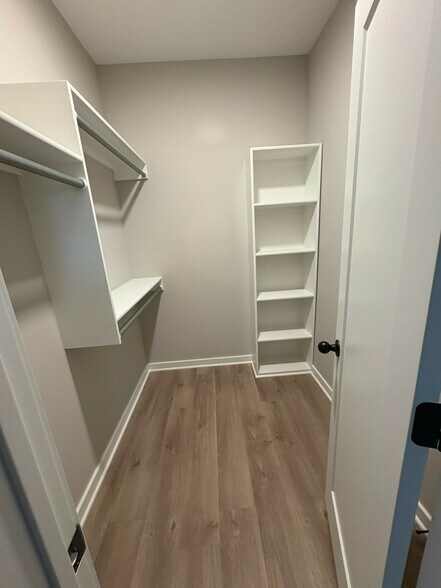 More Photos Of 803 S Logan St, Newton Apartments For Sale