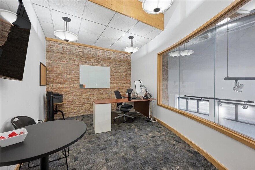 More Photos Of 6613-6621 Ogden Ave, Berwyn Storefront Retail Office For Sale
