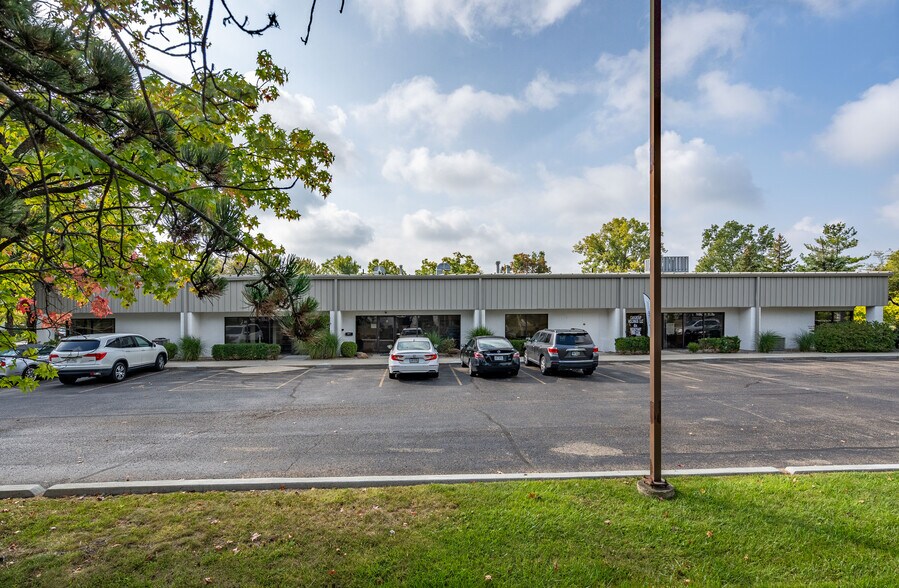 More Photos Of 6145 Scherers Pl, Dublin Light Distribution For Lease