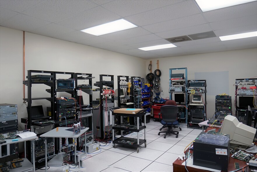 More Photos Of 1455 W Newport Center Dr, Deerfield Beach Warehouse For Sale