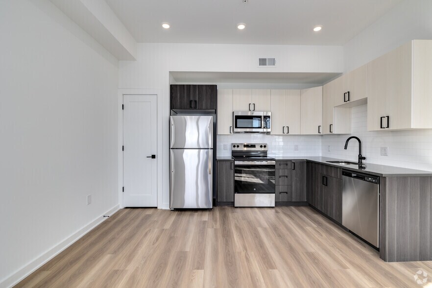 More Photos Of 2112-2116 N Front St, Philadelphia Apartments For Lease