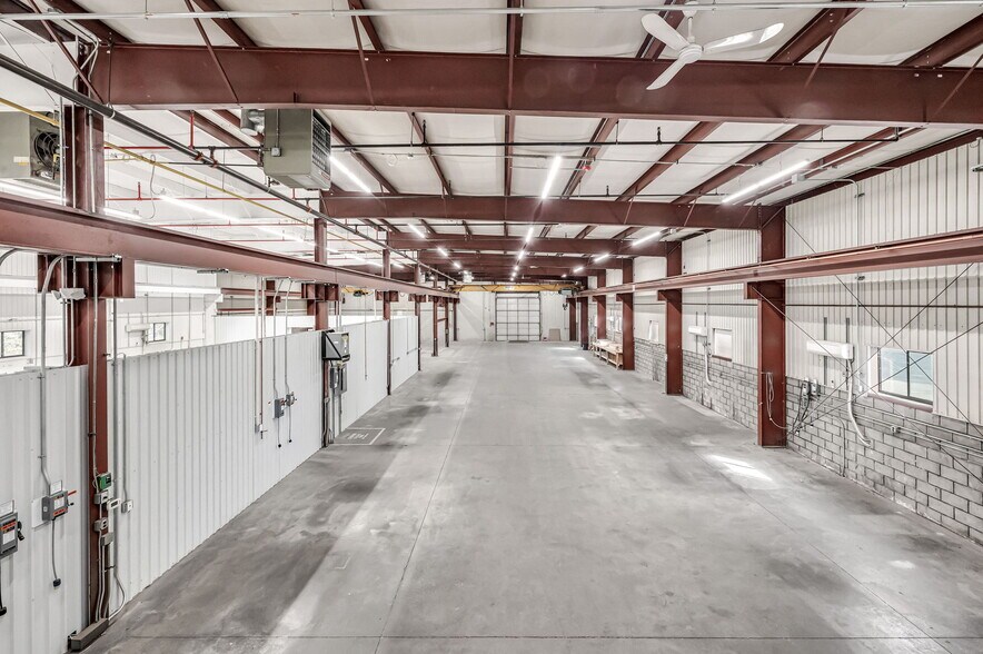 More Photos Of 184 Falcon Dr, Westfield Manufacturing For Lease