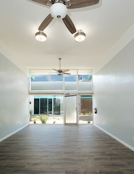 More Photos Of 529 W 9th St, San Pedro Office For Lease