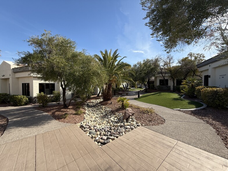 More Photos Of 7930 W Sahara Ave, Las Vegas Office For Sale