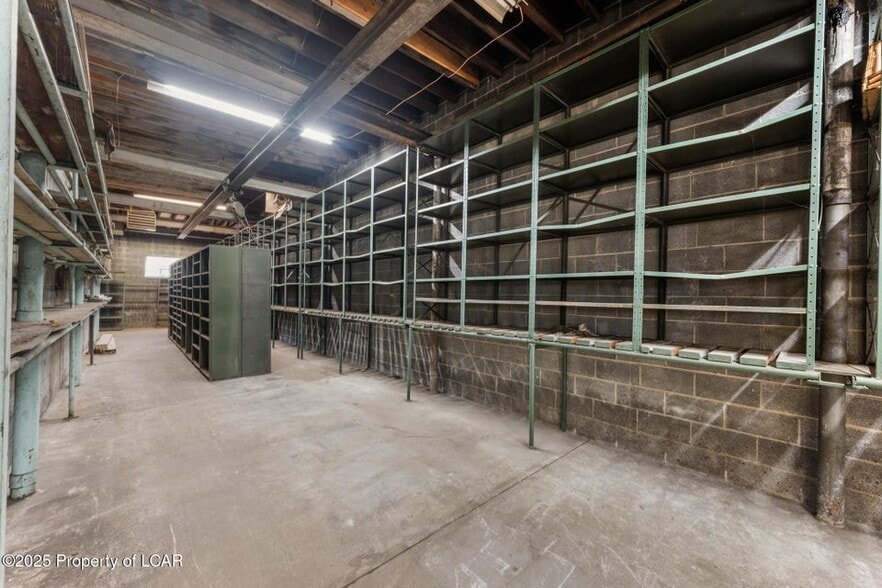 More Photos Of 36 Atherton Ave, Wyoming Warehouse For Sale