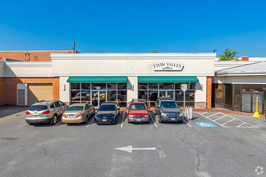 More Photos Of 1011 E Gude Dr, Rockville Light Distribution For Lease