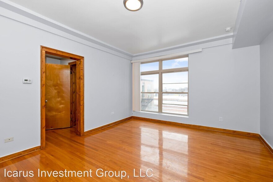 More Photos Of 6237-6245 S Kedzie Ave, Chicago Multifamily For Sale