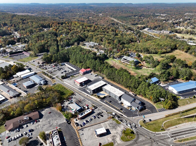 More Photos Of 2595 Georgetown Rd, Cleveland Hotel For Sale