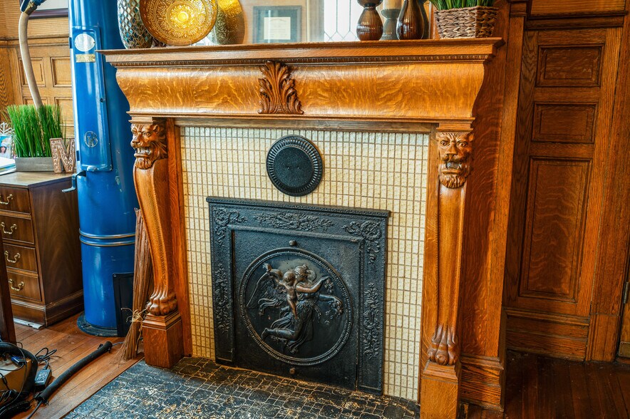 More Photos Of 2525 Rivermont Ave, Lynchburg Office For Sale