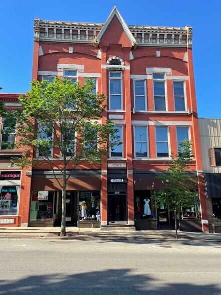 Primary Photo Of 209-211 E Chicago St, Elgin Bar For Sale
