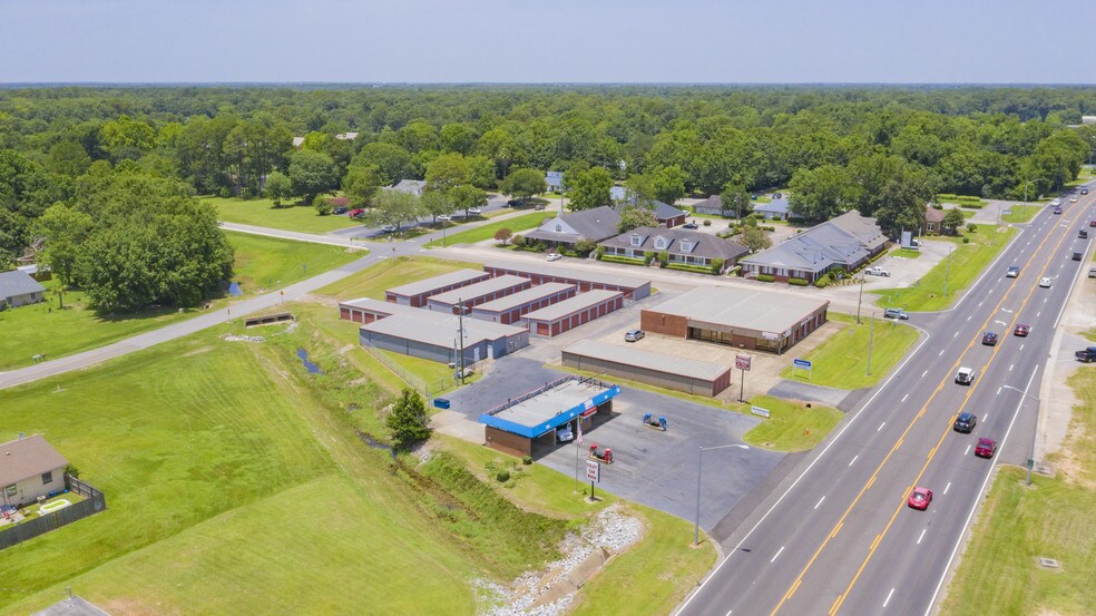 More Photos Of 721 N McKenzie St, Foley Self Storage For Sale
