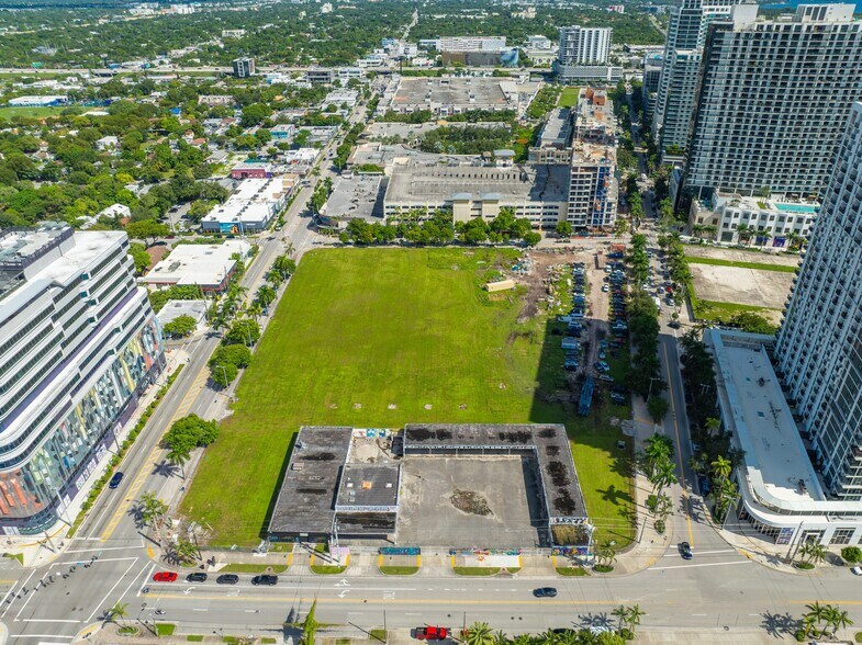 More Photos Of 29 NE 29th St, Miami Land For Sale