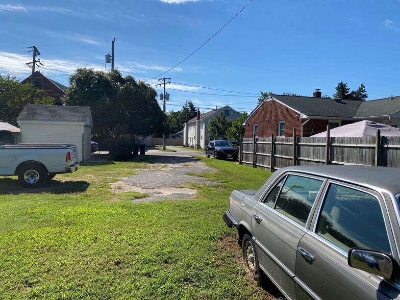 More Photos Of 1806 Fall Hill Ave, Fredericksburg Storefront Retail Residential For Sale