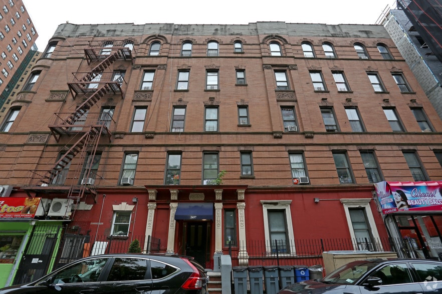 More Photos Of 2657 Frederick Douglass Blvd, New York Apartments For Lease