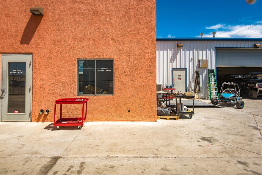 More Photos Of 2106 Highway 95, Bullhead City Auto Dealership For Sale