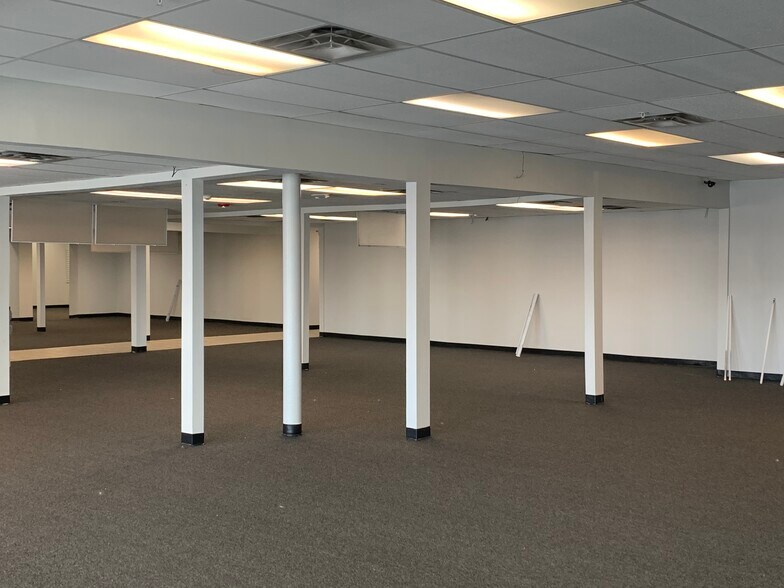 More Photos Of 4121 Montana Ave, El Paso Medical For Lease