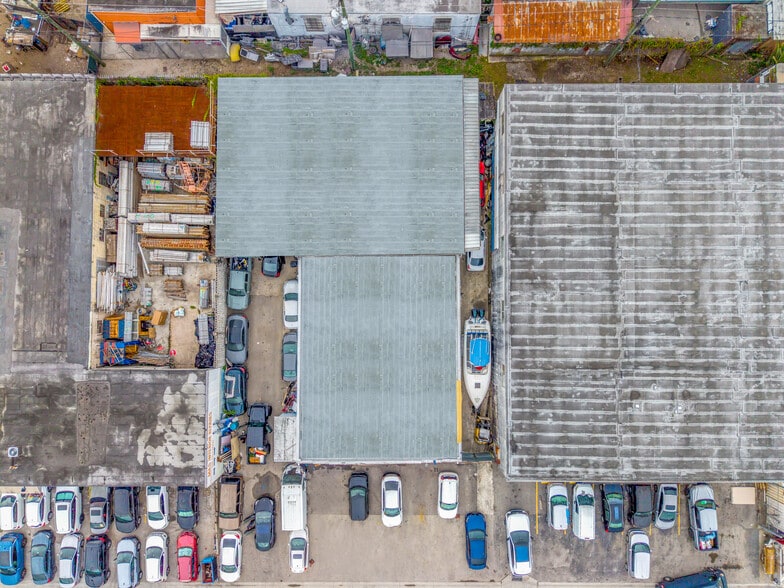 More Photos Of 1040 E 29th St, Hialeah Warehouse For Sale