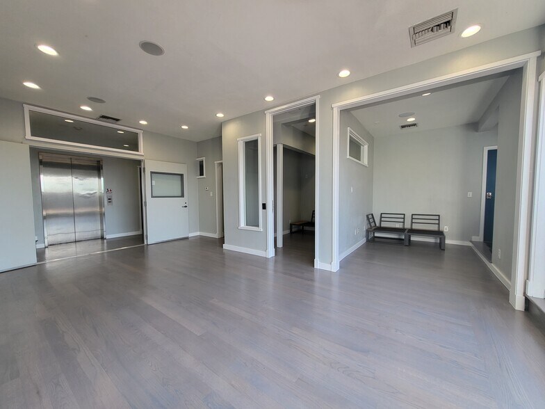 More Photos Of 900 Alice St, Oakland Loft Creative Space For Sale