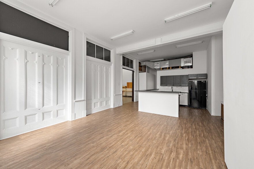 More Photos Of 1000 Madison Ave, Pittsburgh Religious Facility For Sale