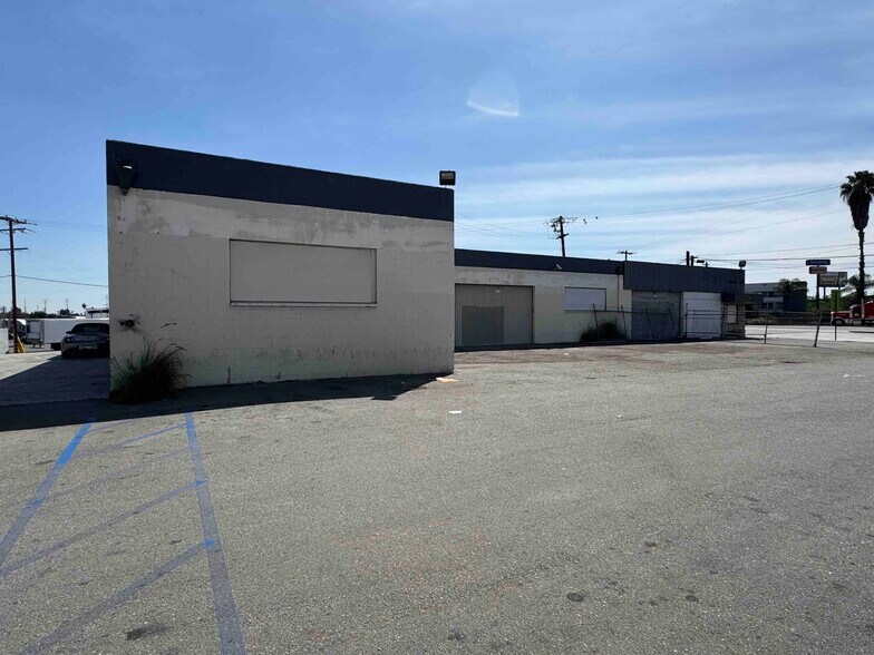 More Photos Of 7895 Telegraph Rd, Montebello Industrial For Sale