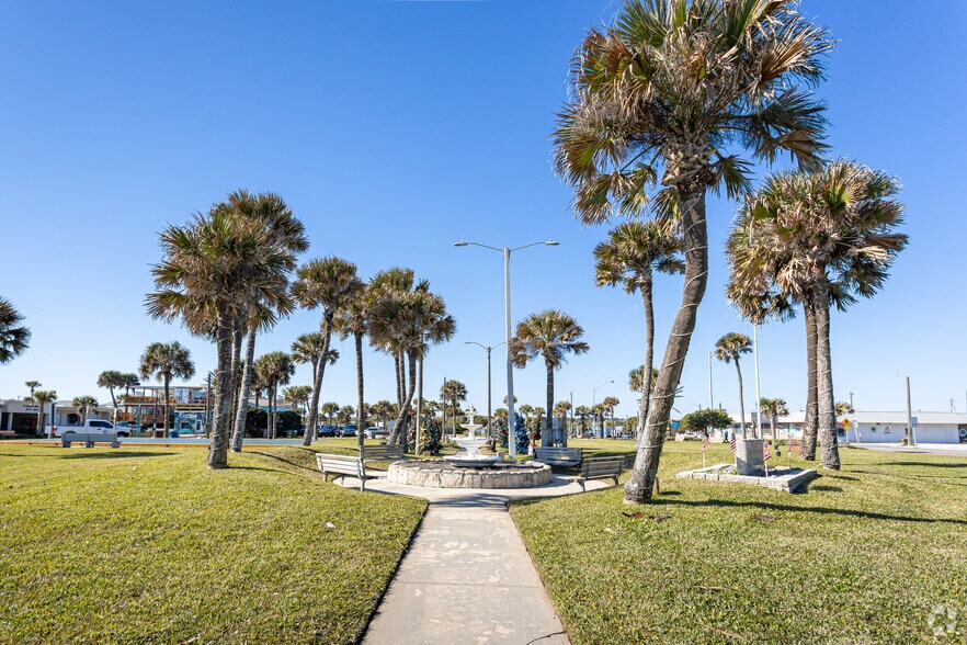 111 S Ocean Shore Blvd Flagler Beach Hotel/Townhomes, Flagler Beach