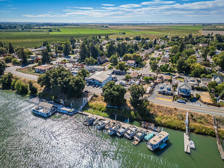 More Photos Of 14090 River Rd, Walnut Grove General Retail For Sale