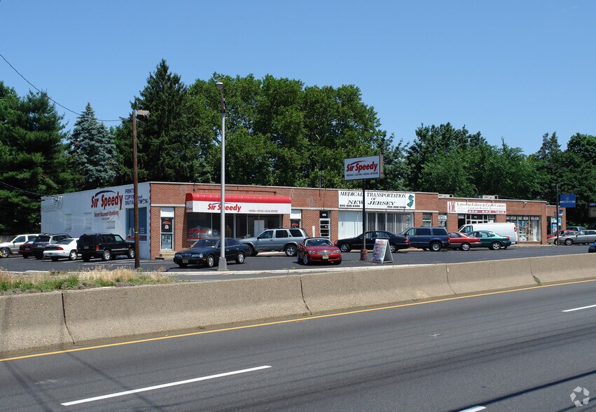 More Photos Of 5505-5511 N Crescent Blvd, Pennsauken General Retail For Lease