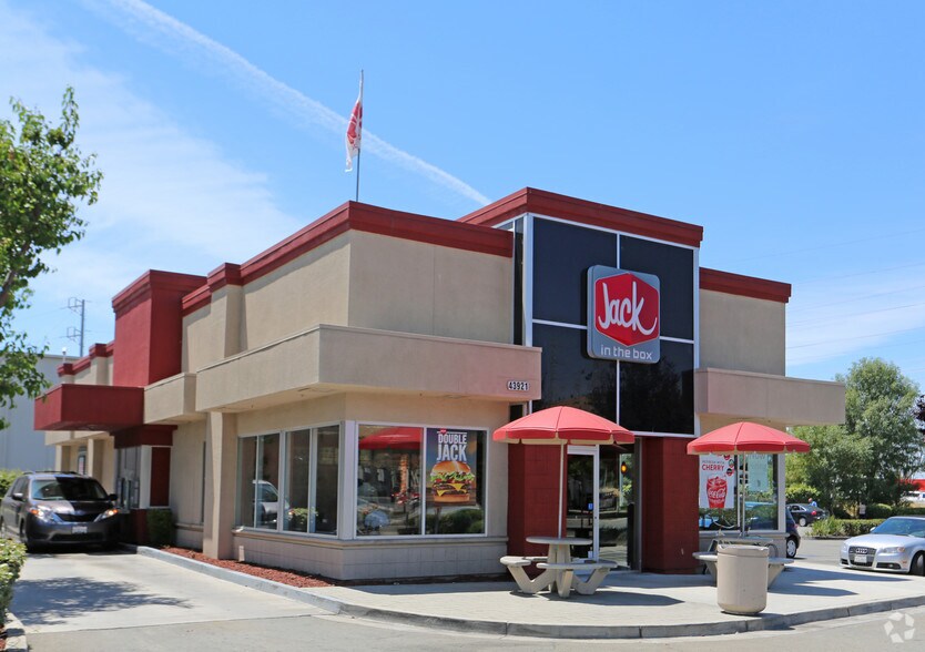 More Photos Of 43921 Osgood Rd, Fremont Fast Food For Sale